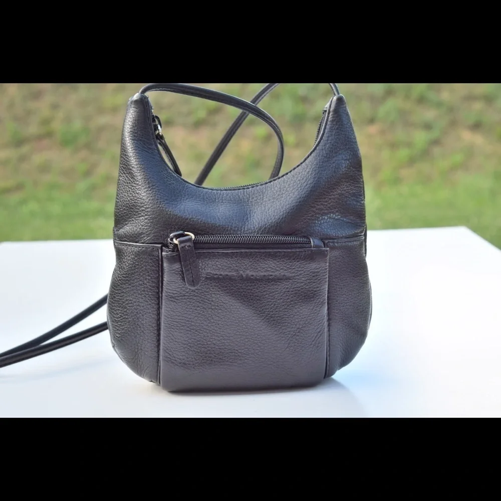 NWOT Stone Mountain Cross Body Bag